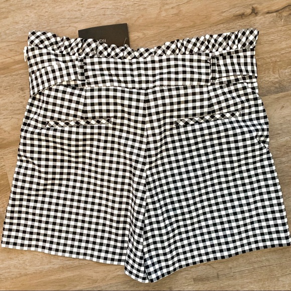 NWT Fashion Nova Black & White Picnic Date in Paris High Waist Paper Bag Shorts - Picture 7 of 7